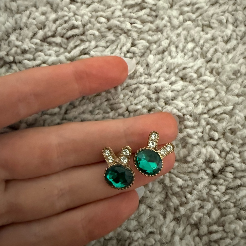 Elegant Green Crystal Stud Earrings bundle! Never worn bunny/butterfly pairs!